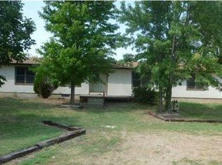 1301 E Dema Ave, Haysville, KS 67060