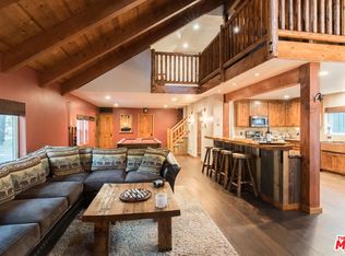 39172 Chincapin Rd, Big Bear Lake, CA 92315