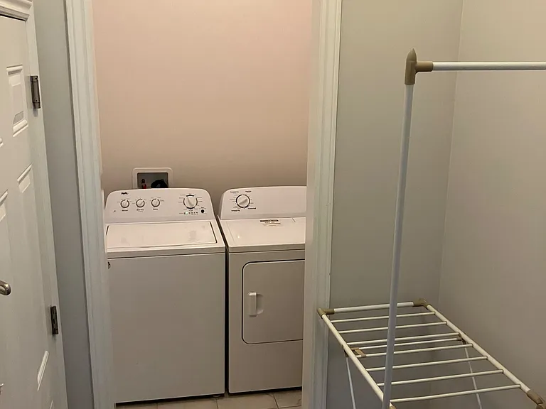 175 Brownley Ln #UPPER — Photo 23