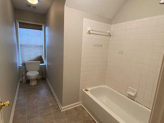 3rd image of 760 Long Leaf Dr