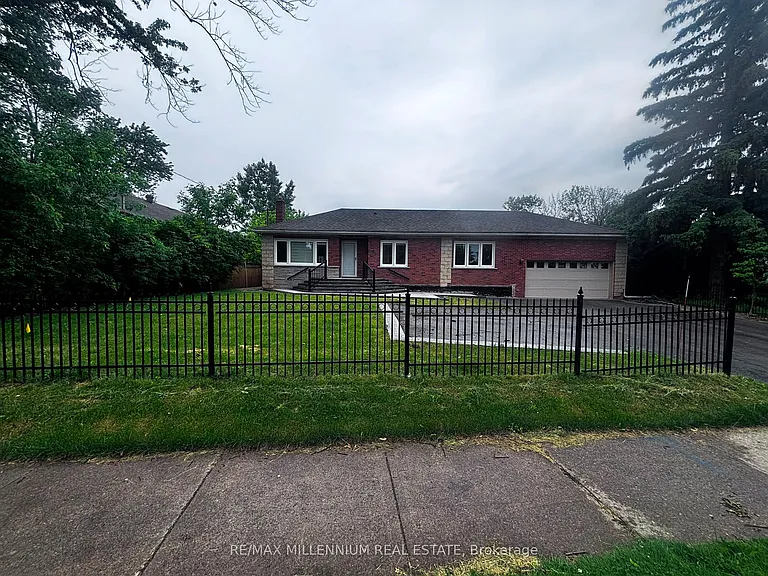 1285 Rebecca St — Photo 3
