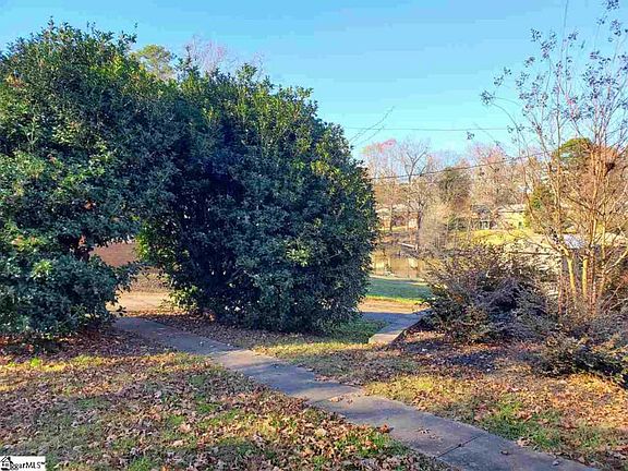 4th image of 108 Lanette Dr