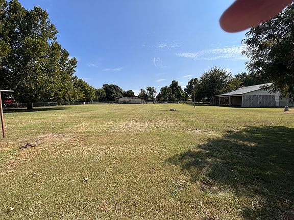 3rd image of 262 Wichita Dr