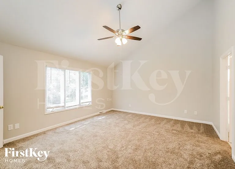 1510 Barry Oak Ct — Photo 7
