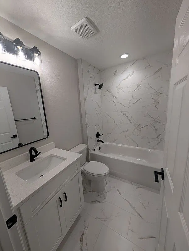 3 bed, 2.0 bath, 1372 sqft, $1,700 — Photo 4