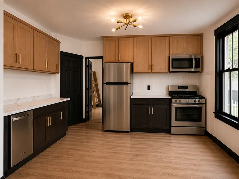86 W Main St #2 — Photo 3