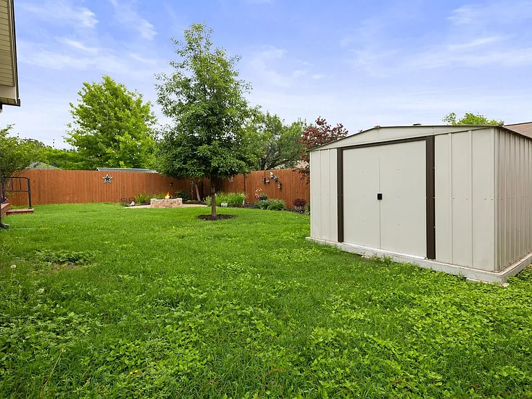 1408 Deer Ledge Trl — Photo 34