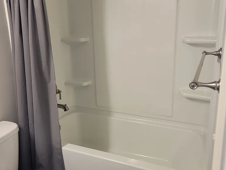 121 Garnet Dr — Photo 6