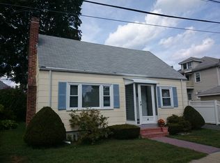 5 Wilna Ct, West Roxbury, MA 02132