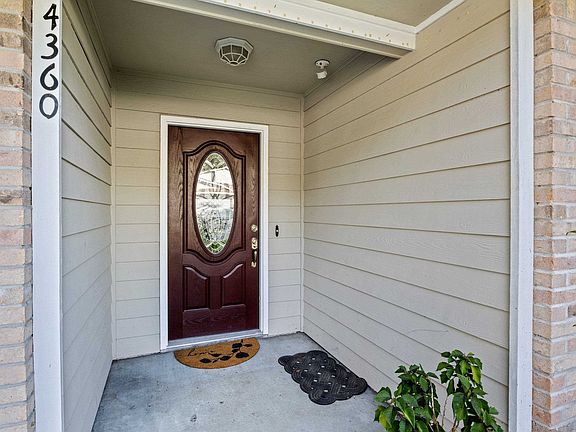 2nd image of 4360 Cool Emerald Dr