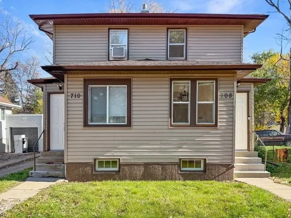 708 & 710 5th St NE, Minot, ND 58701