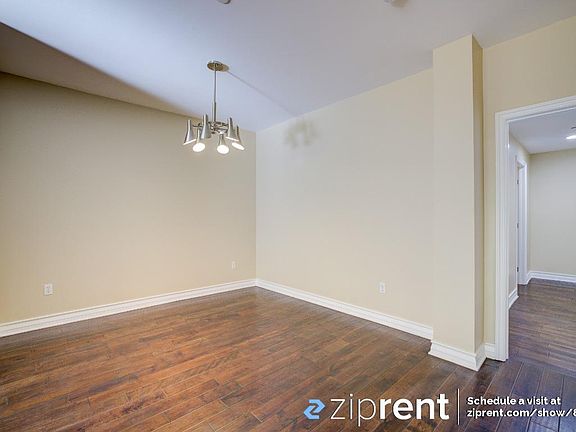 3rd image of 1726 S Bentley Ave