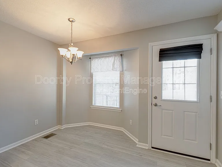 7420 Salmon Ln — Photo 14