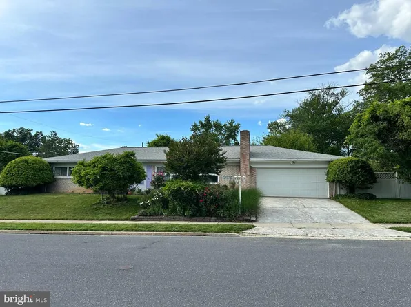 20 Citadel Dr, Camp Hill, PA 17011