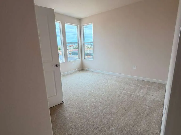 3950 Aura Way — Photo 17