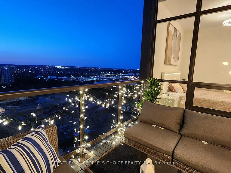 9075 Jane St #Penthouse 03 — Photo 11