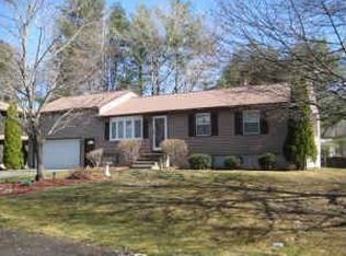 72 Crestview Dr, Northampton, MA 01062