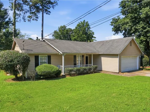 5288 Biffle Downs Rd, Stone Mountain, GA 30088