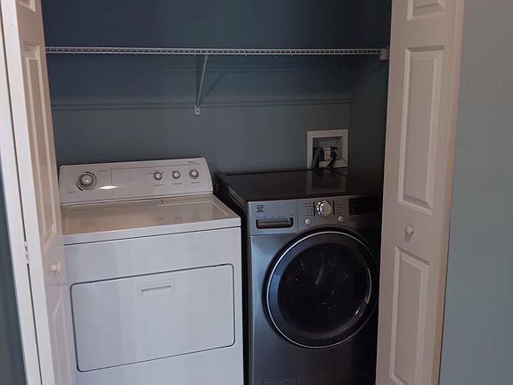 2nd image of 512 Black Lion Dr NE