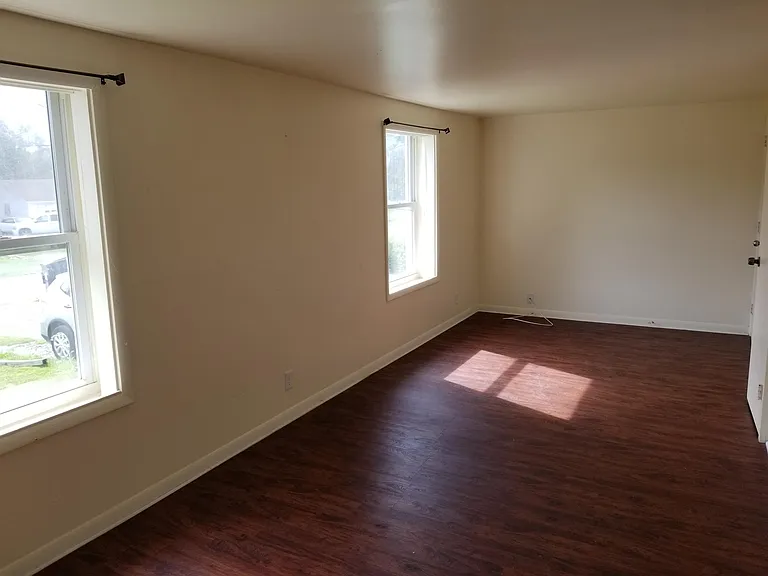 943 Archie Parrott Ln — Photo 12