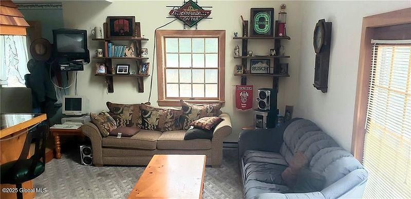 2nd image of 102 Kane Lane