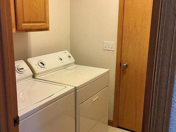 5th image of 2138 Burns Dr