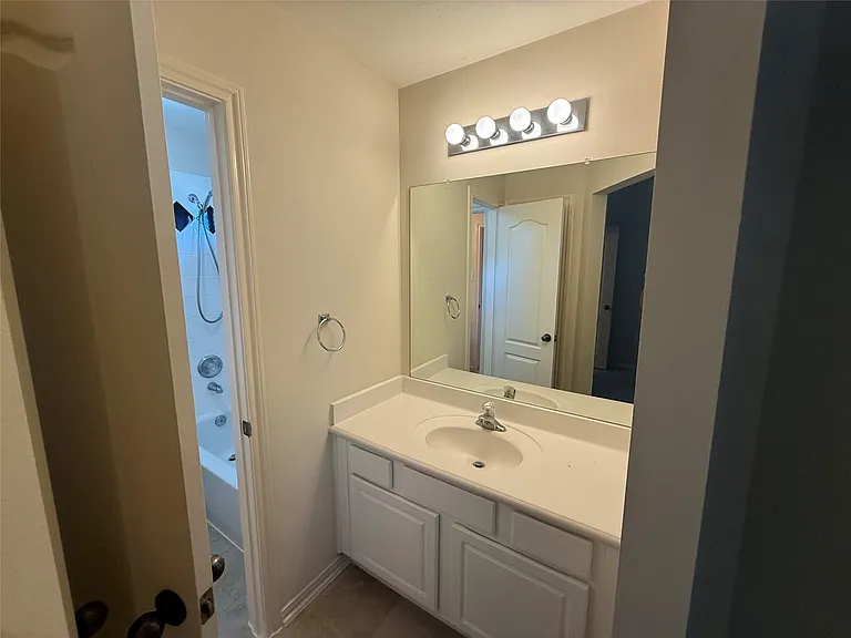 1627 Penmark Ln — Photo 24