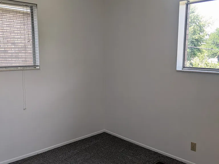 1347 E Fort Union Blvd #1 — Photo 11
