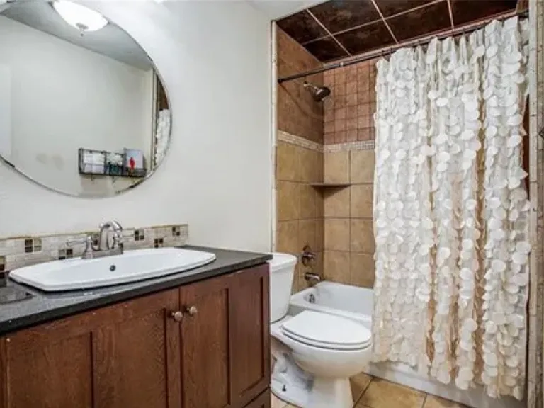 5608 Jamaica Cir — Photo 18