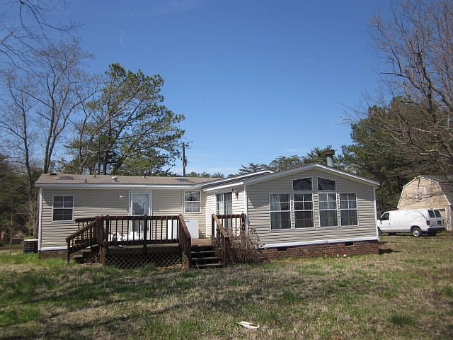 2nd image of 56 Gold Ln