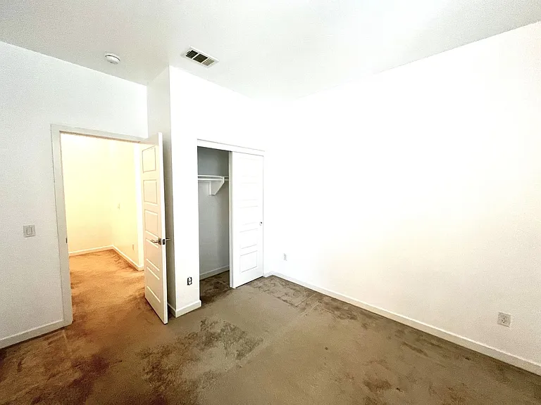 730 Brooklyn Dr — Photo 11