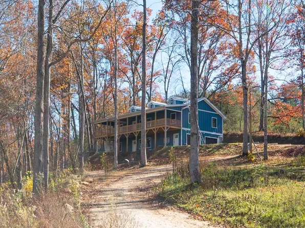 2022 Olive Hill Rd, Franklin, NC 28734