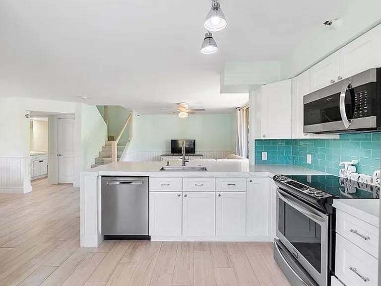 123 Yacht Club Way #101 — Photo 3
