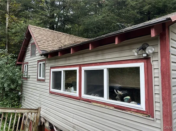 382 Rider Road, Clayville, NY 13322