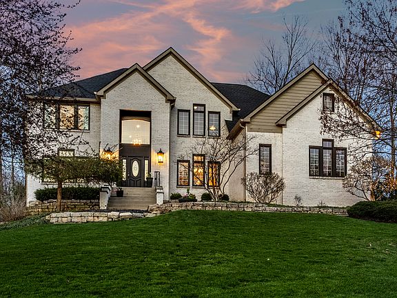 3rd image of 4243 Riverbirch Run