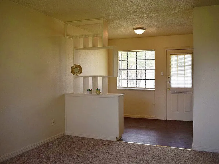 Entry Way with Window