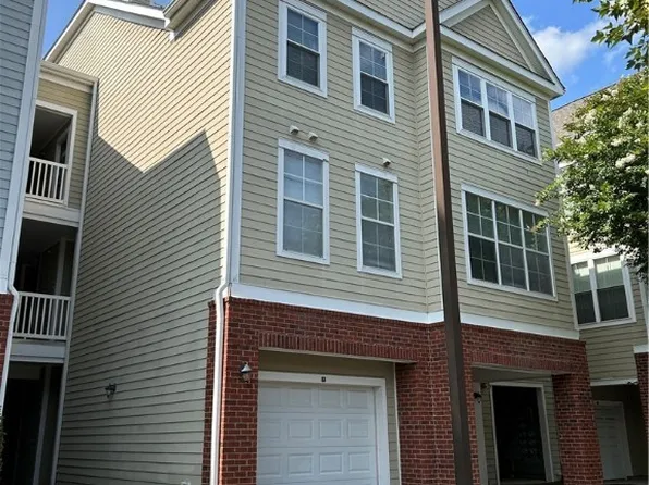 704 Bristol Village Dr APT 308, Midlothian, VA 23114