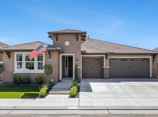 4052 Flint Ave, Clovis, CA 93619