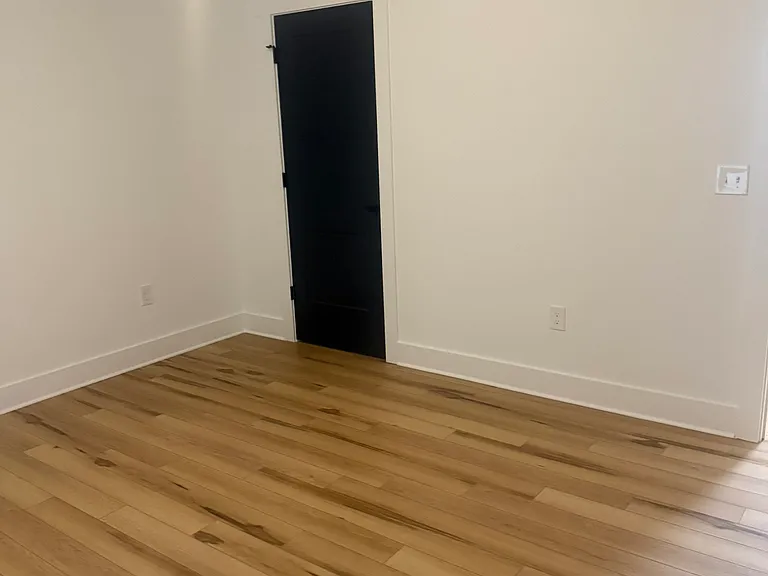 420 Sloop St — Photo 12