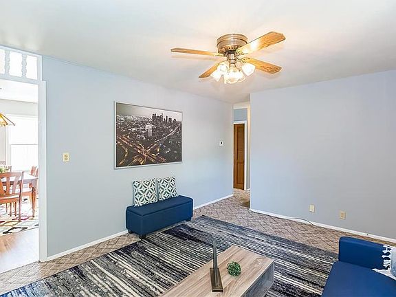 5th image of 1305 N Viking Dr
