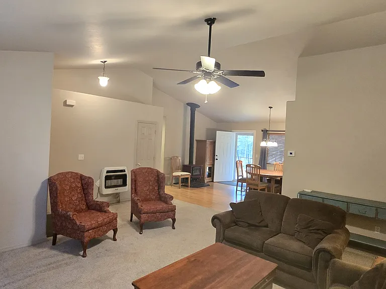 108 Wright Way — Photo 8