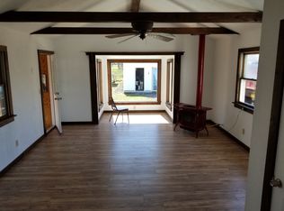 1010 Saunders Settlement Rd, Niagara Falls, NY 14305