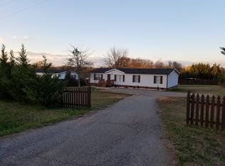 405 Island Ford Rd, Inman, SC 29349