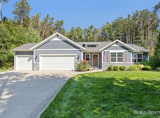 4349 Tracy Trl, Dorr, MI 49323