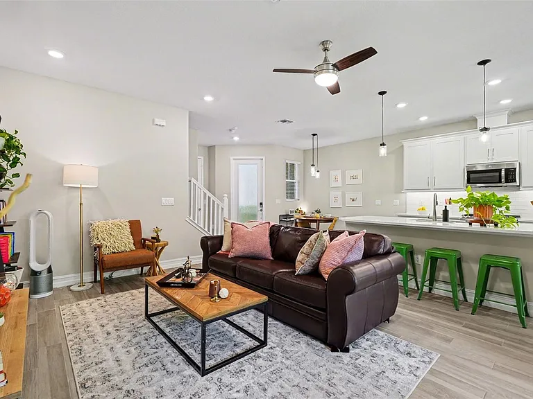 5054 San Martino Dr — Photo 11