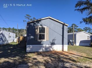 2215 S Maple Ave, Marshfield, WI 54449