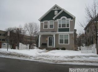 204 Harrison Ave N, Hopkins, MN 55343