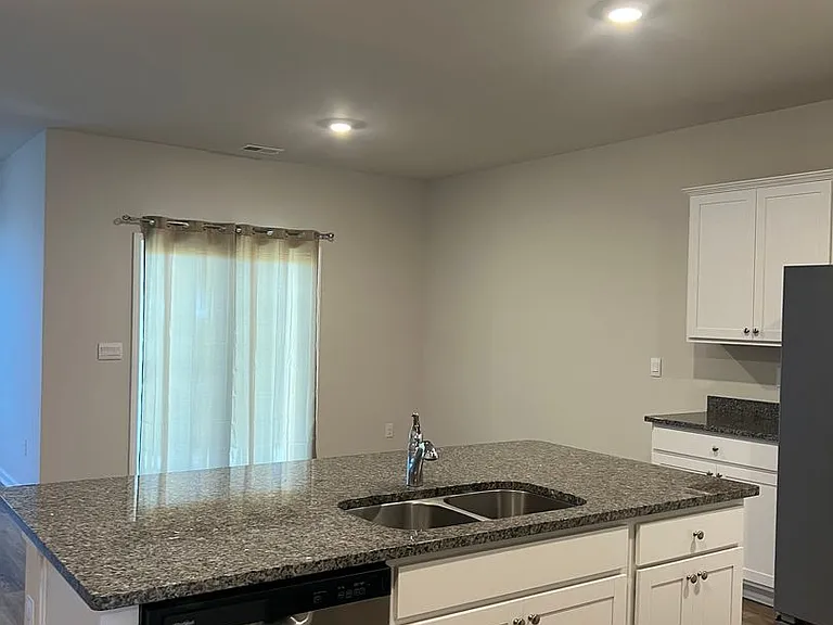 331 Gringott Ln — Photo 12