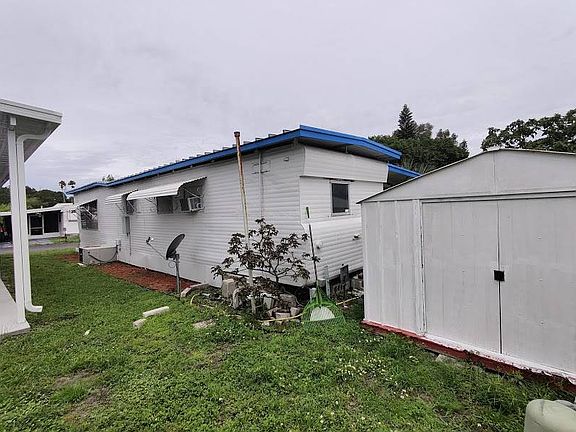 4th image of 2560 62nd Ave N #235