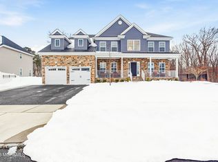 18 Tasha Lane, Howell, NJ 07731